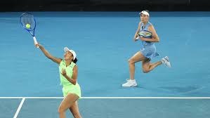 尤文官方：鲁加尼右腿比目鱼肌轻度损伤；据悉至少缺阵20天